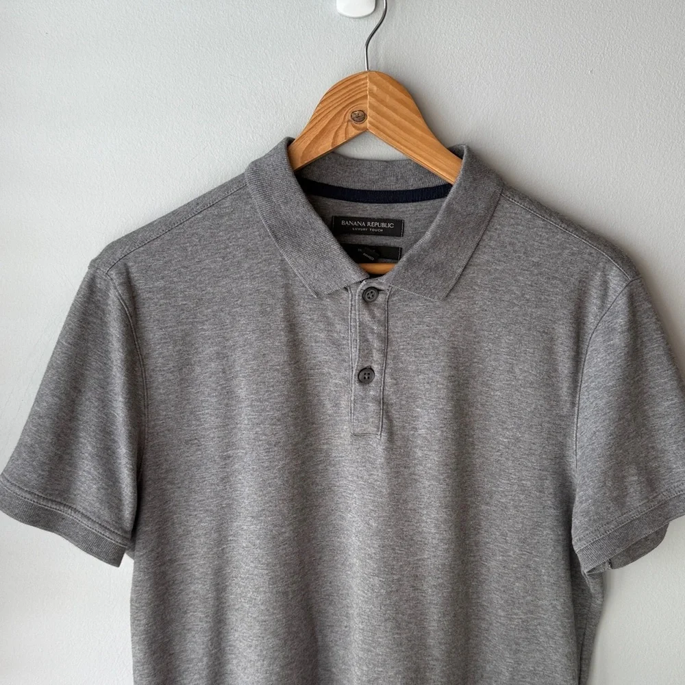 Banana‎ Republic Luxury Touch Slim Fit Grey Polo